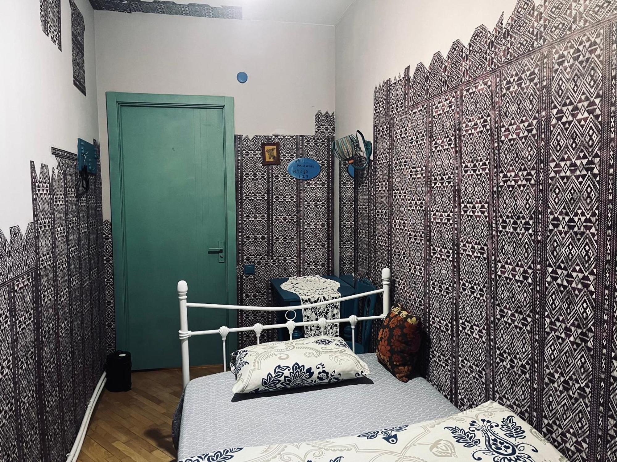 Hostel Lets Go House Tbilisi Zewnętrze zdjęcie