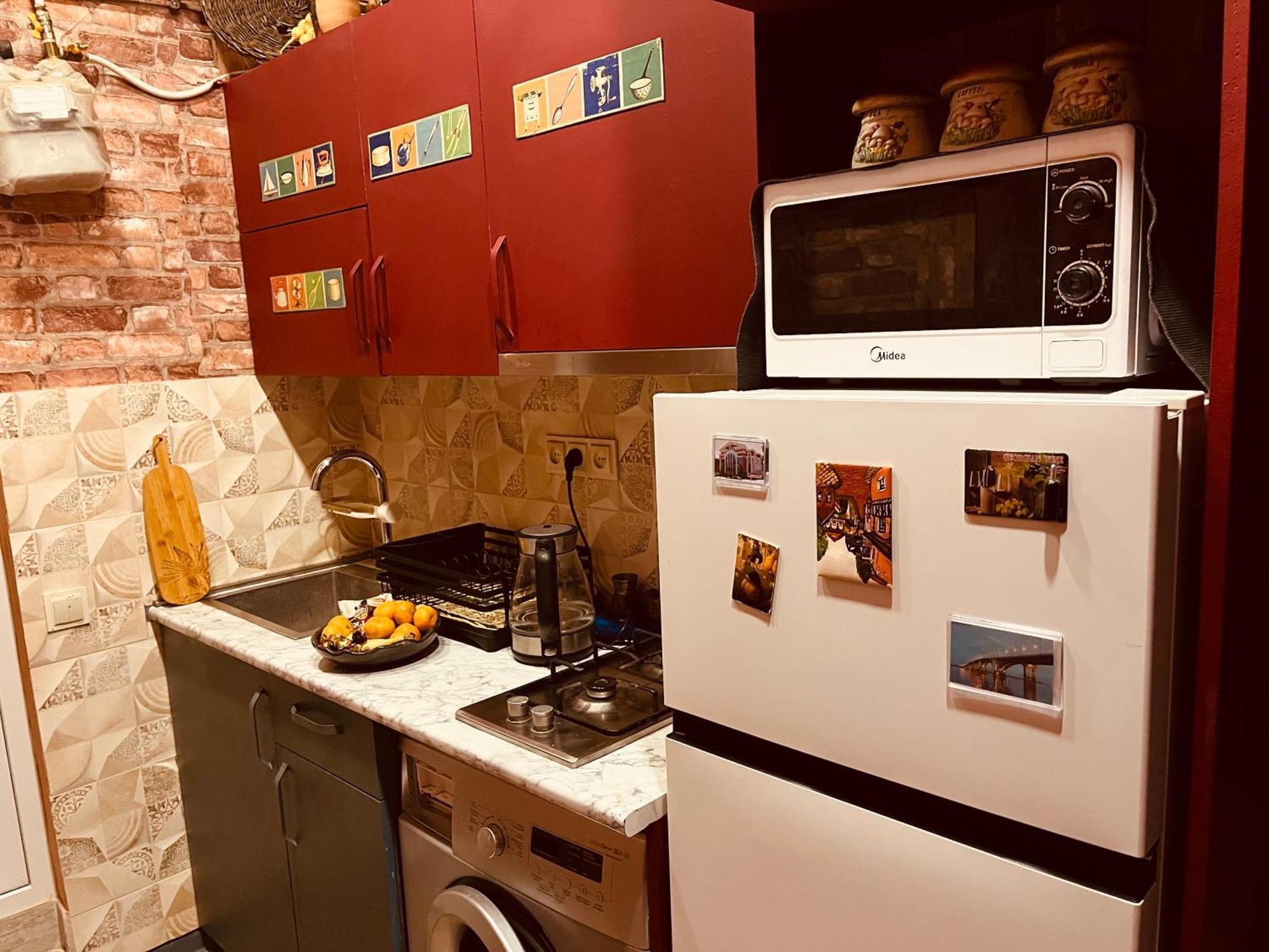 Hostel Lets Go House Tbilisi Zewnętrze zdjęcie